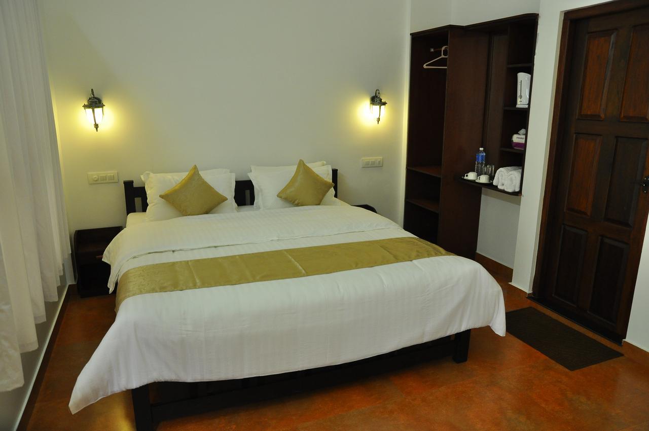 Palm Beach Villa Cseráj-part Kültér fotó