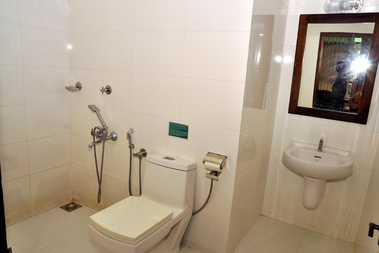 Palm Beach Villa Cseráj-part Kültér fotó